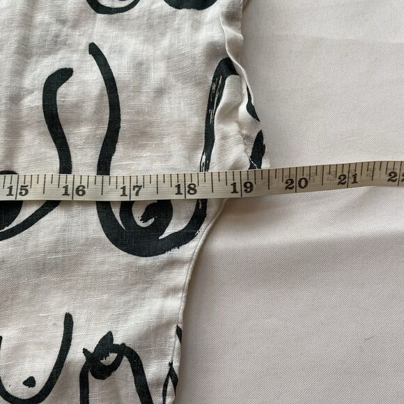 Gravel & Gold White/ Green Linen Boobs Print Taurus Top Size Small - Picture 13 of 14